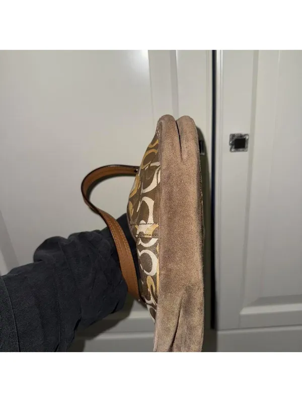 Vintage coach shoulder bag - Image 6