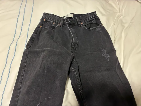 Abercrombie black ripped jeans - Image 2