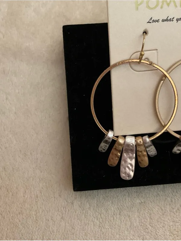 Pomina Mixed Metal Hoop Earrings in Gold and Silver - Image 2