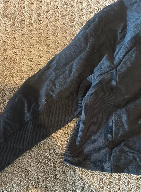 Gymshark Long-sleeve Crop Top - Image 2