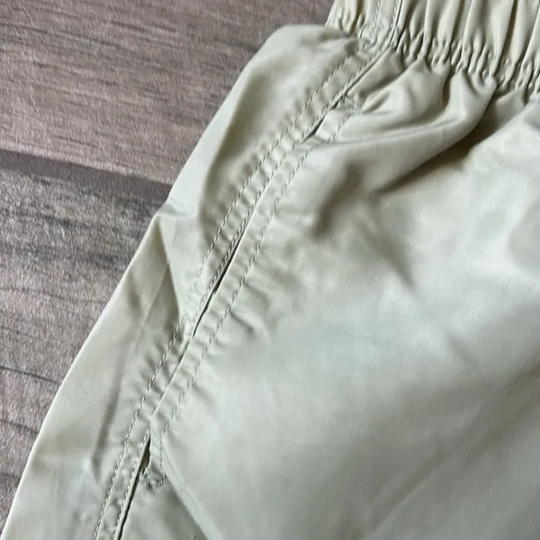 Essentials fear of god shorts Green Size XXS - Image 3