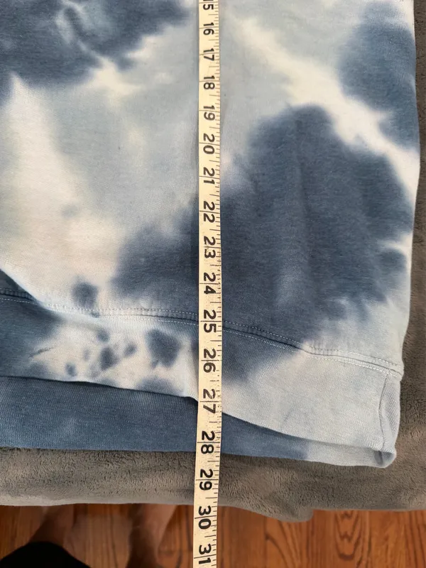 Urban Outfitters Renewal Remade Heart Tie-Dye Sweatshirt - Image 4