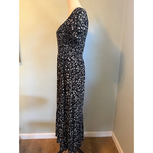 Floral Smocked Maxi Dress Black White Puff Large cottage milkmaid romantic boho - Image 2