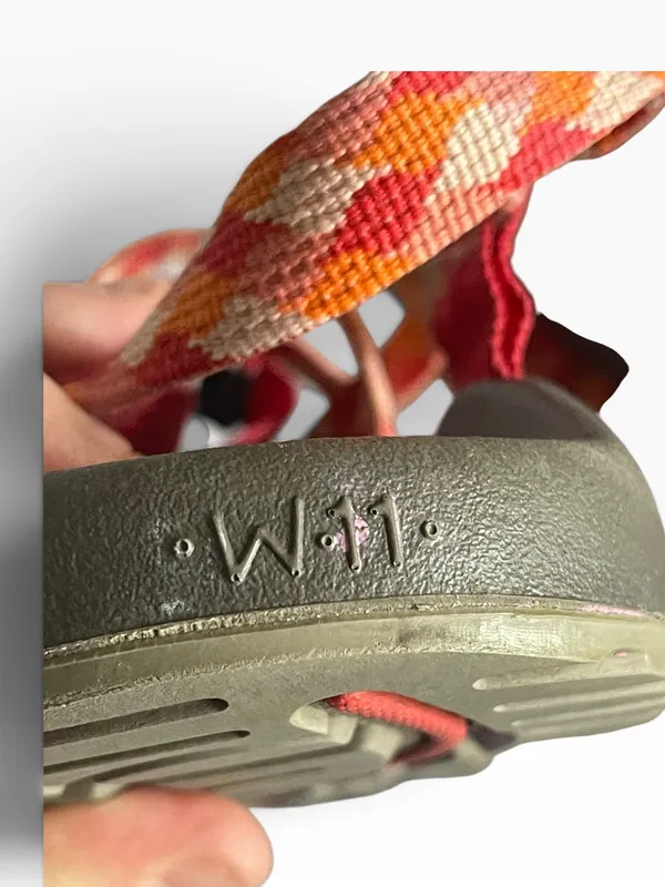 Chaco Z/Cloud X Strappy Hiking Sandals Standard Peach Orange Women's - Image 9