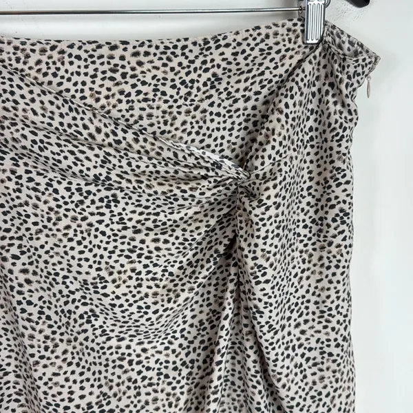 Abercrombie & Fitch Animal Print Twist‎ Waist Midi Skirt Size XLP - Image 3