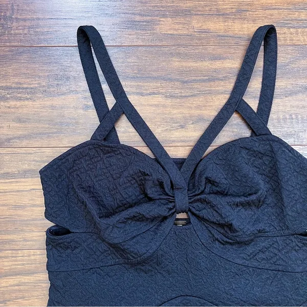 Free People • Royalty Peplum Top black quilted jacquard knit strappy tank cutout - Image 3
