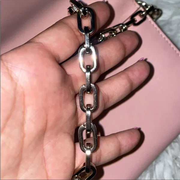 Tory Burch Mini Robinson Cross over bag. - Image 6