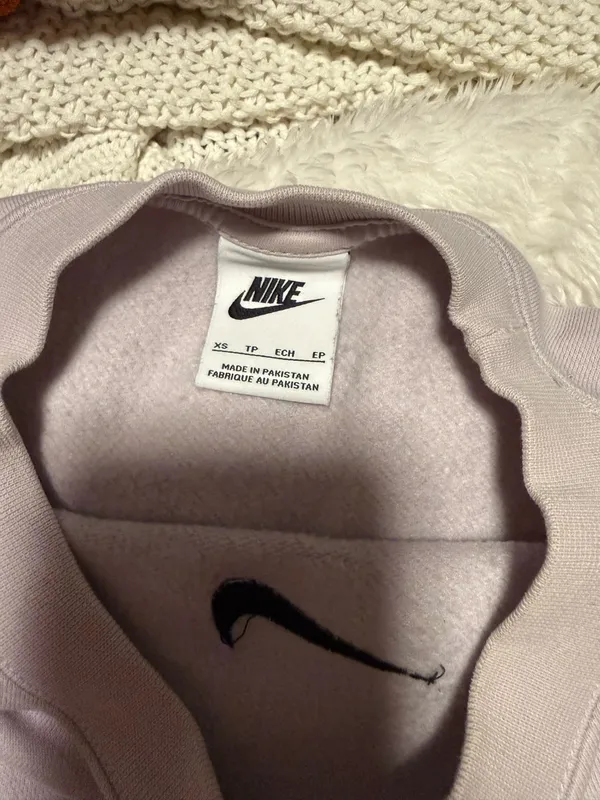 Purple Crewneck Nike - Image 2