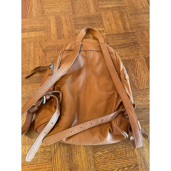 LIEBSKIND BERLIN ALITA LEATHER BACKPACK Tan - Image 4