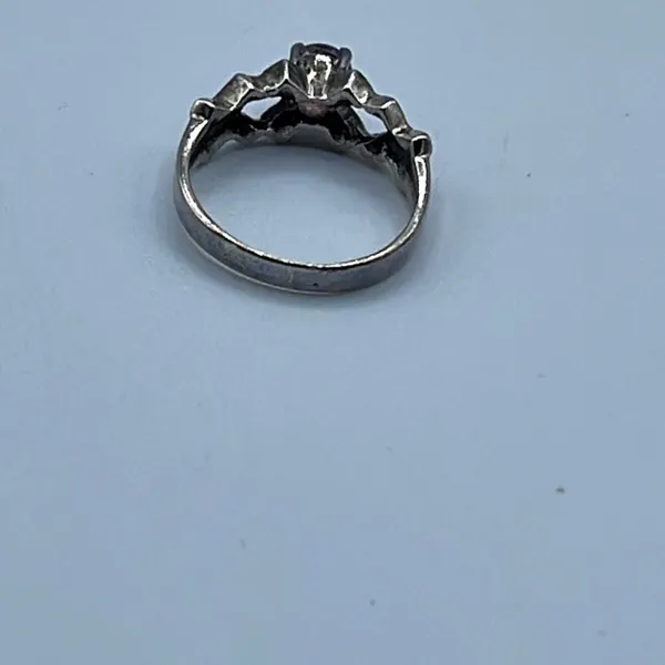 Sterling silver and Amethyst ring size 7 - Image 7