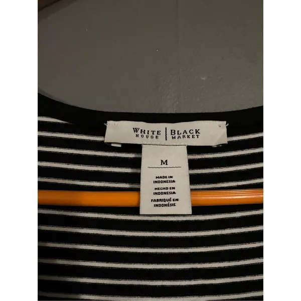 White House Black Market Black And White Curve Hem Long Sleeve Dress Size M - Image 4