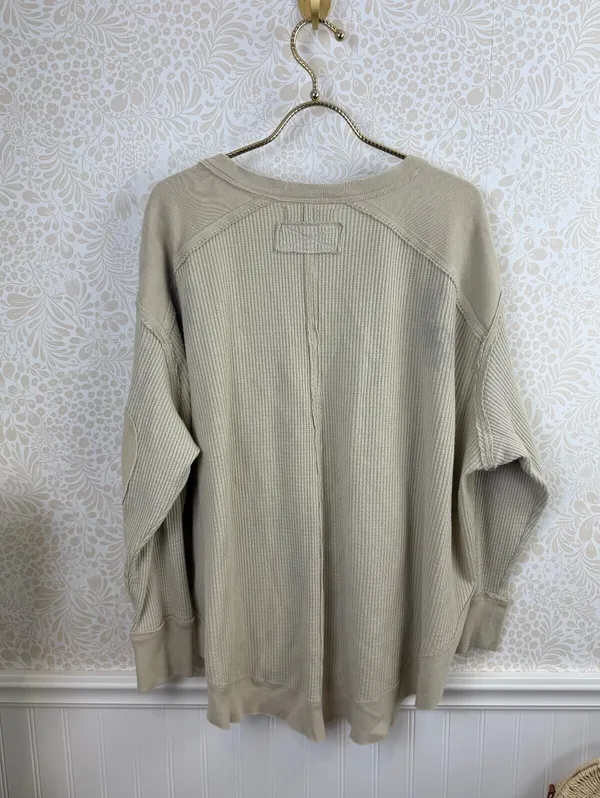 We The Free Beige Oversized Owen Thermal V-Neck Long Sleeve Top - Size - Medium - Image 3