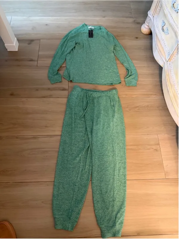 NEW Super soft Pajamas Sets Long Sleeve Top & Pants Pockets Lounge M - Image 3