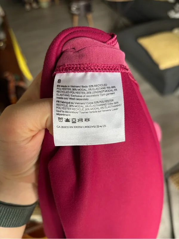 Lululemon Softstreme Turtleneck Pullover Pomegranate Size 8 - Image 7