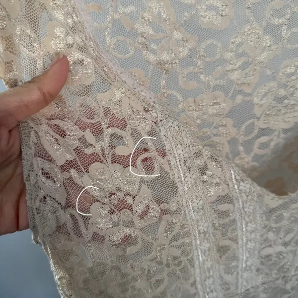 White House | Black Market Y2K XL Cream Beige Floral Lace Peplum Blouse Dainty‎ Cottage Renaissance - Image 2