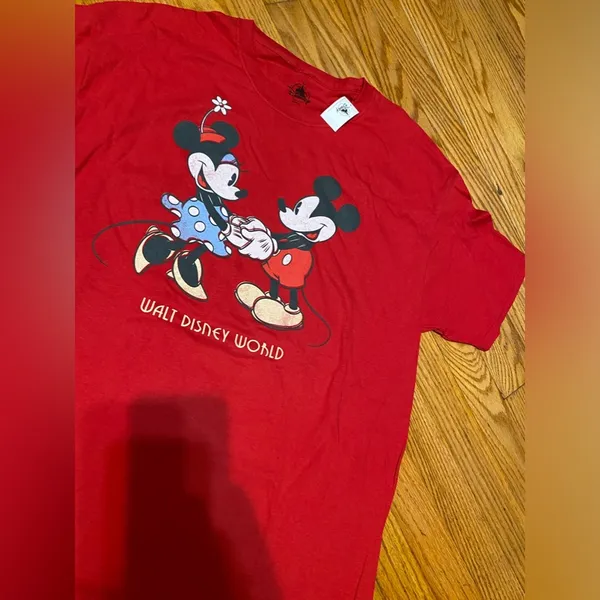 Disney"s Mickey and Minnie Mouse T-Shirt - Image 6