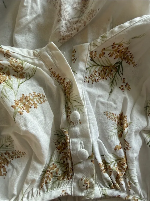 Sabo Skirt White Floral Puff Sleeve Blouse - Image 4