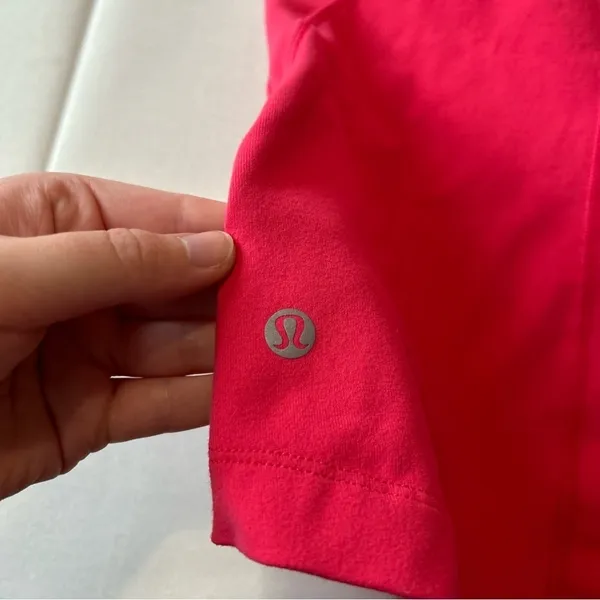 Lululemon Compassion Tank Boom Juice Pink Activewear Athleisure Women's Size 4 - Image 6