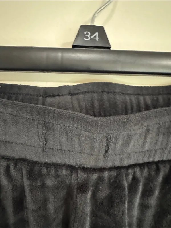 Z Supply Black Mid-Rise Velour Joggers size M flaw no drawstrings - Image 6
