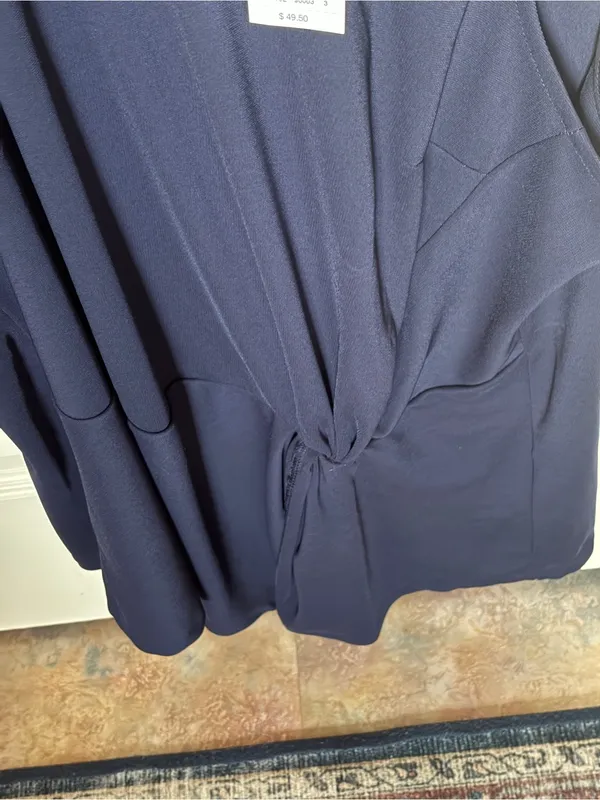 NWT Banana Republic Navy Blue Front Knot Twist Tank Top Size L - Image 4
