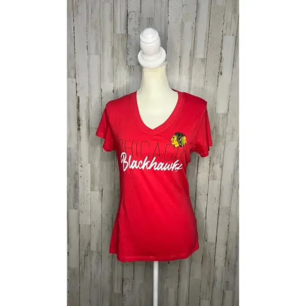NWT Women's Size‎ Large Chicago Blackhawks Red V-Neck Short Sleeve T-Shirt - Image 2