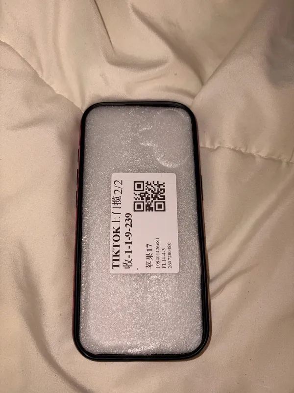 iPhone 17 Case Red - Image 3