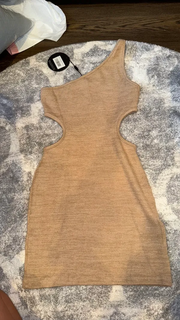 White Fox Boutique Dress - Image 2
