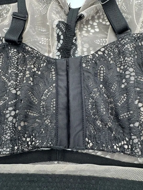 Victoria's Secret Very Sexy Unlined Plunge High Neck Bra Black Floral Lace 38DD - Image 5