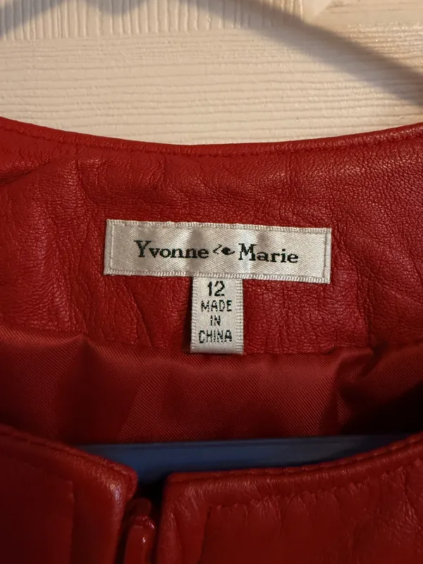Yvonne Marie Womens Size 12 Lamb Leather Short Jacket Coat Poly Lining Zip Red - Image 3