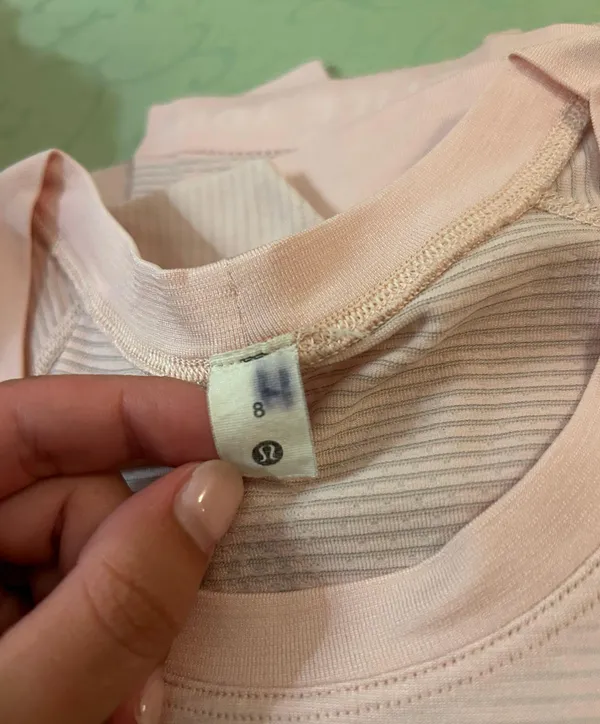 Lululemon Swiftly Tech Short Sleeve - Image 3