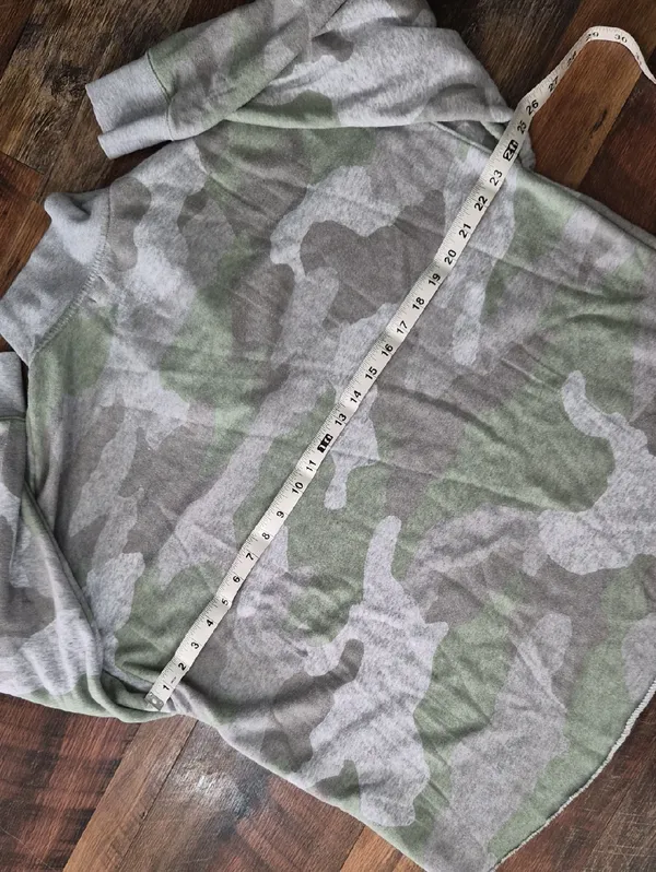 aerie Oversized Gray & Light Green Camo Half-Zip Sweater - Image 6