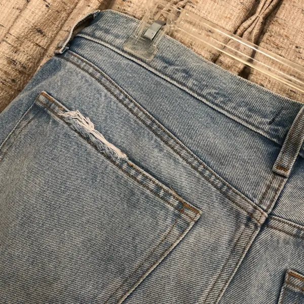Abercrombie & Fitch Annie High Rise Distressed Denim Shorts - Image 10