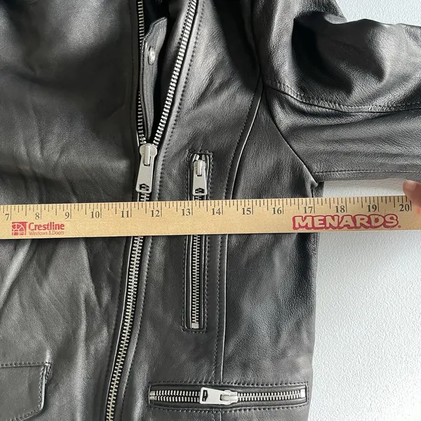 Gianni Bini 100% Leather Motorcycle Jacket Coat Zip Up Black Women's Size Medium - Image 9