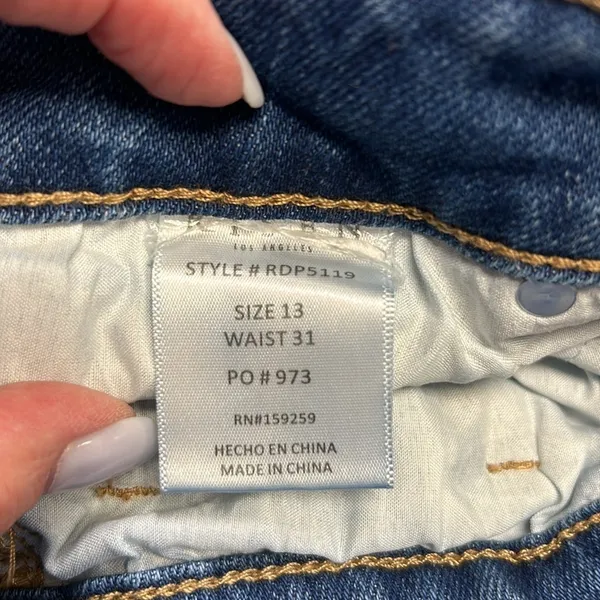 Risen Jeans High Rise Button Fly Distressed Frayed Raw Hem Stretchy‎ Size 13/31 - Image 9