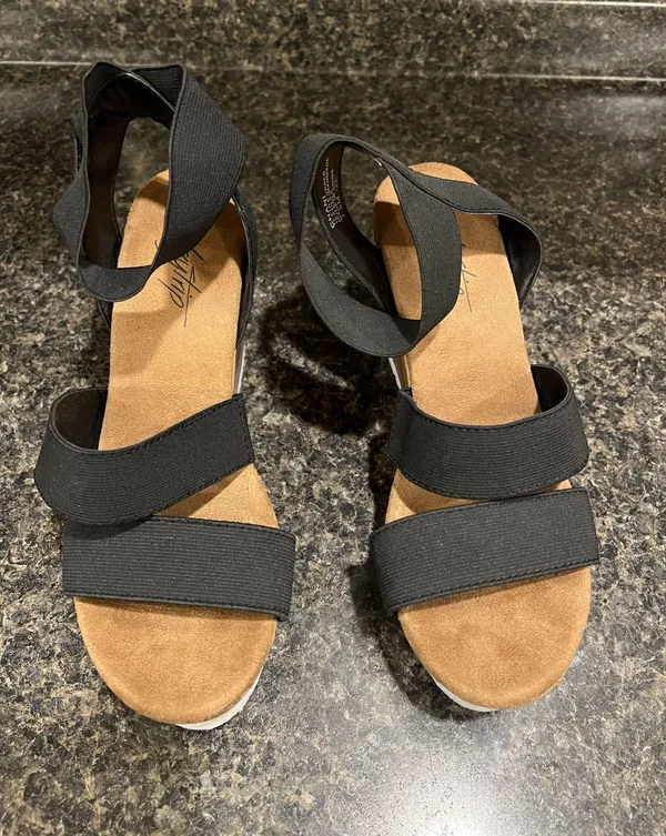 Wedge Sandals - Image 2