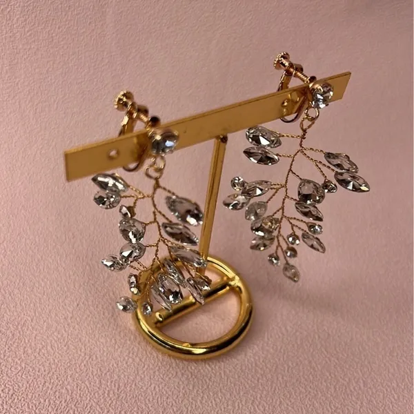 Vintage Gems Bridal Rhinestone Vine Clip On Earrings Gold Crystal Dangle - Image 5