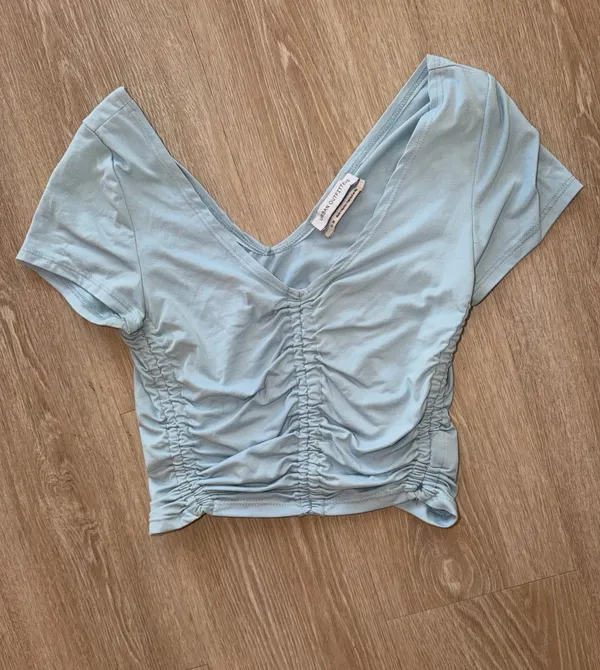 Urban Outfitters Crop Top - Image 3