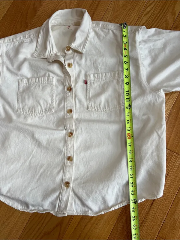 Levi's Off-White Button-Up Oversized Shirt Jacket - Image 9