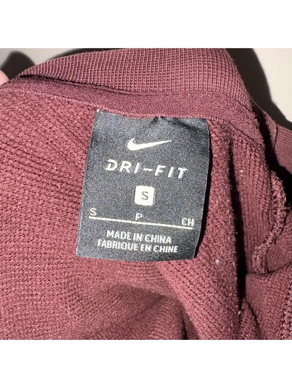 Nike Versa Cropped Crewneck Sweatshirt - Burgundy - Size Small - Embossed Logo - Image 5