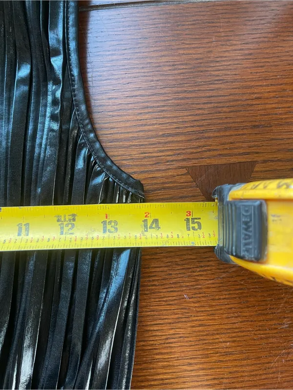 MIA Black Sleeveless Pleated Mini Dress - Image 5