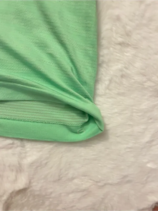 Lululemon Tank Top - Women - Image 4