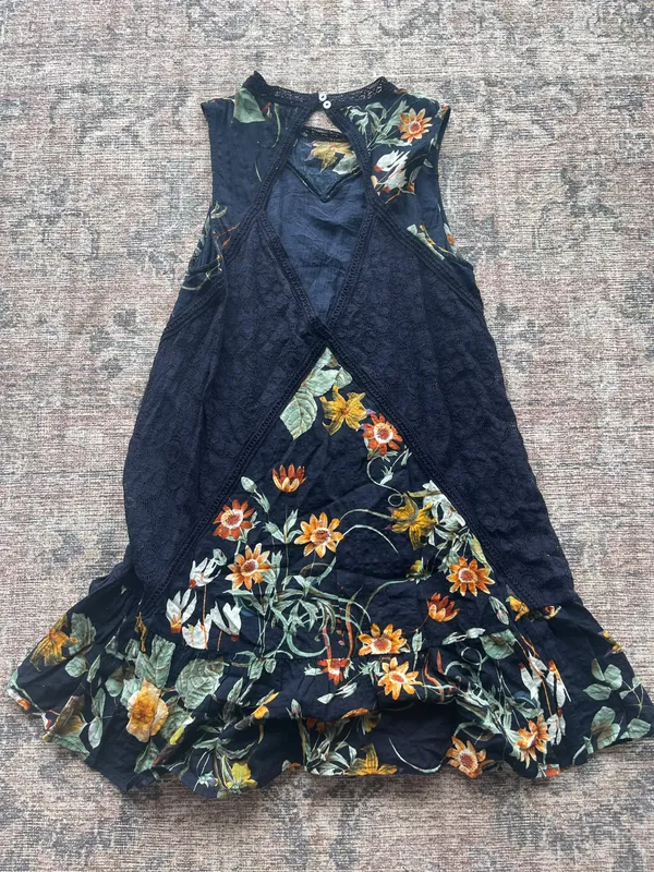 Umgee Navy Floral Dress - Image 2