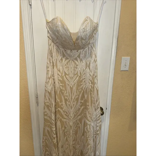 Love & Lemonade - Prom, Bridesmade or Mother of the Bride Dress Size XL - Image 9