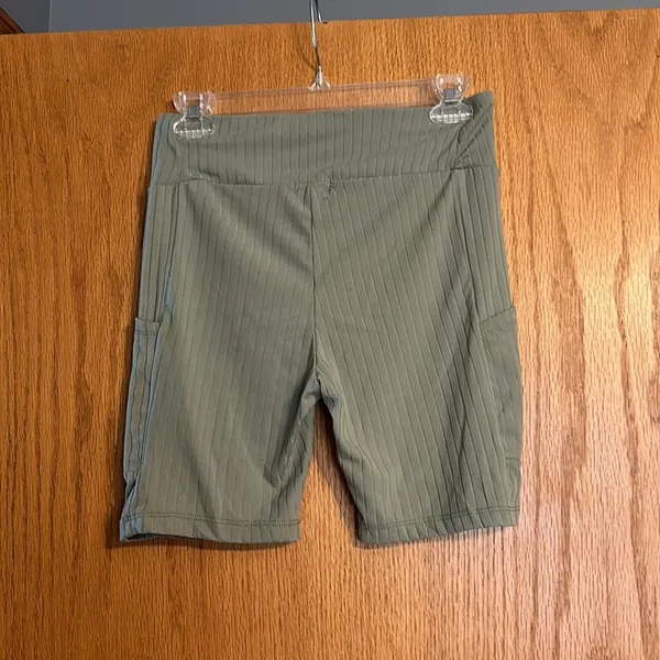 Sage Green Ribbed Biker Shorts Size M - Image 3
