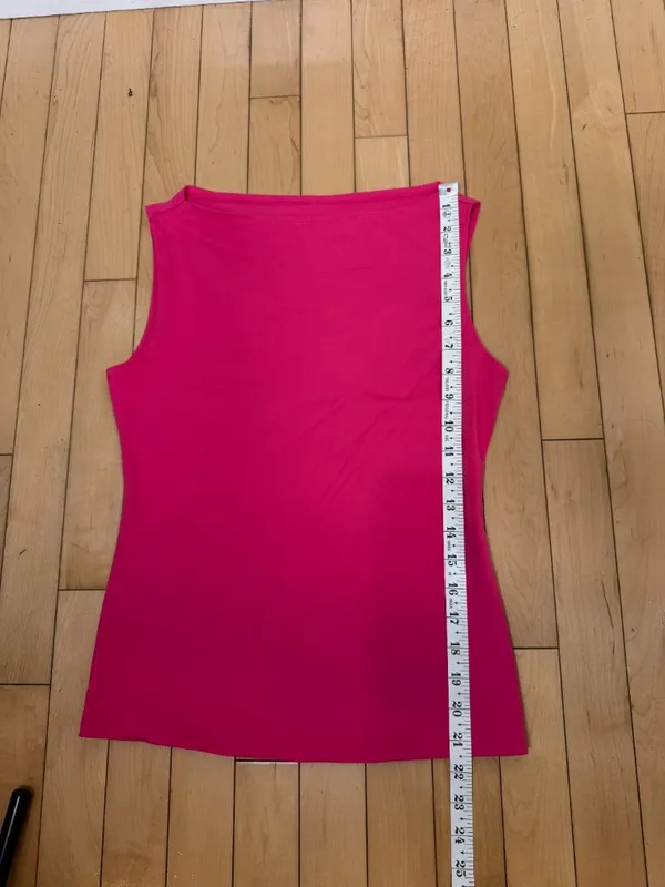 Trendy Queen Seamless High Neck Hot Pink Tank Top Size Small - Image 4
