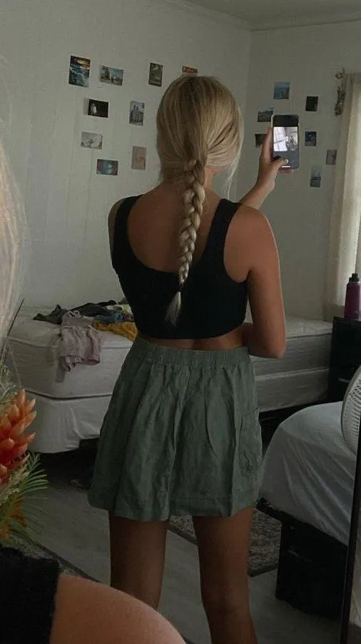 Green Skirt  - Image 2