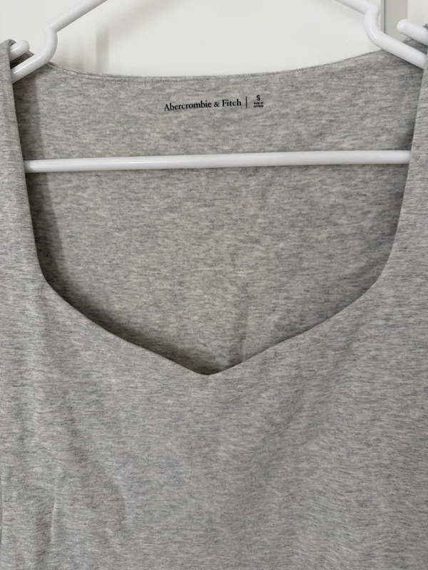Abercrombie Top Long Sleeve - Image 2
