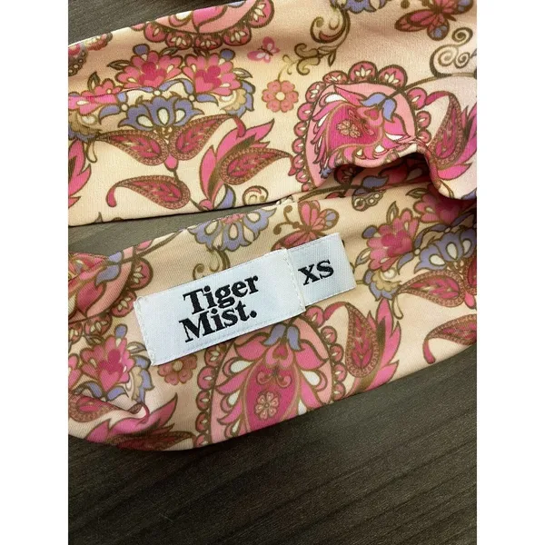 Tiger Mist Pink Paisley Print Criss Cross Boho Wrap Halter Top Women’s Size XS - Image 6