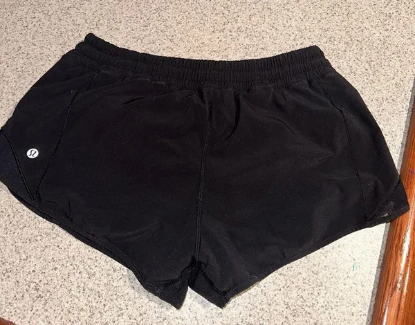 Lululemon shorts - Image 3
