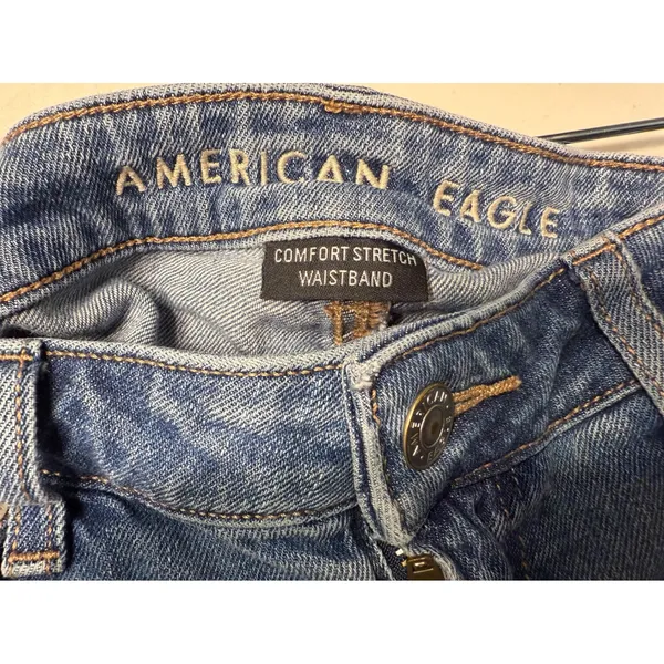 American Eagle Outfitters Womens Size 8 Jeans Ripped Medium Wash Comfort Stretch - Image 7
